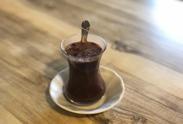 Monkey (tea glass)