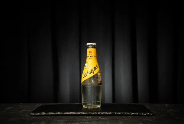 Schweppes Tonic