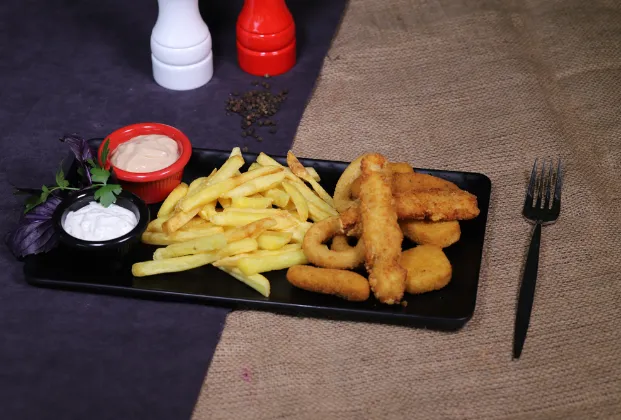 Combo snack platter