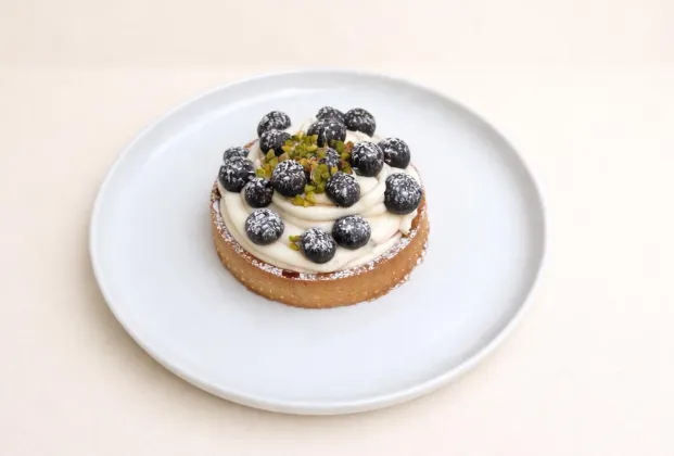 Blueberry tart + filter coffee