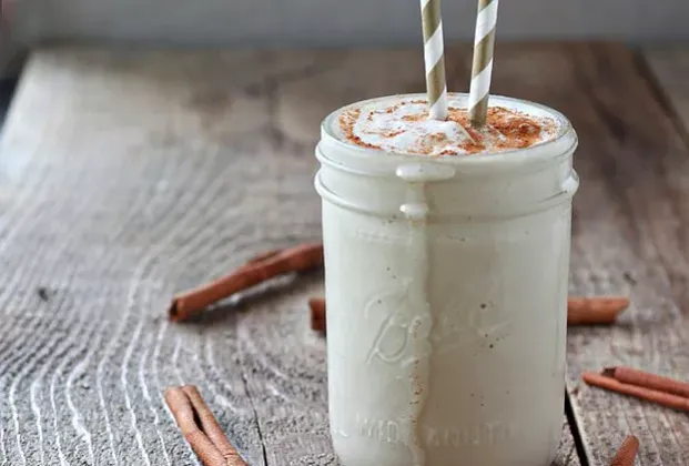 Vanilla milkshake