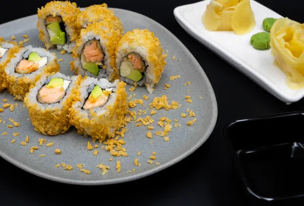 California Crunch Roll (8 pieces)