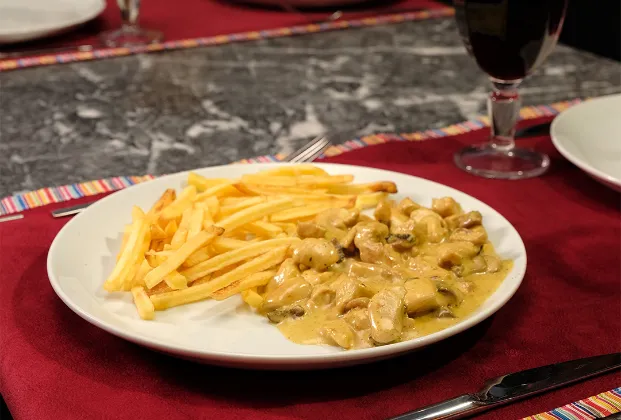 Chicken in Curry Sauce