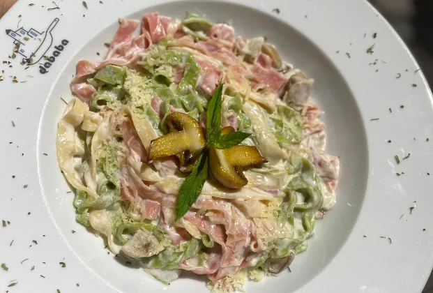 Three-colour tagliatelle