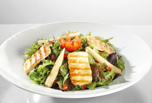 Grilled Halloumi Salad