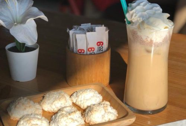 Iced White Chocolate Mocha