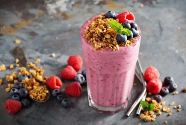 Forest fruit milkshake