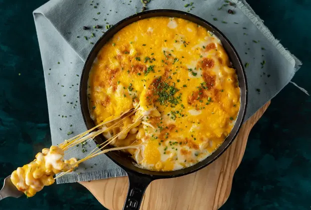 Mac & cheese