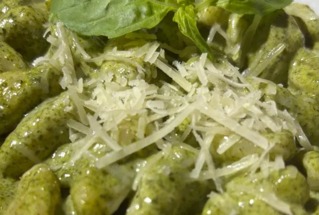 Pesto gnocchi