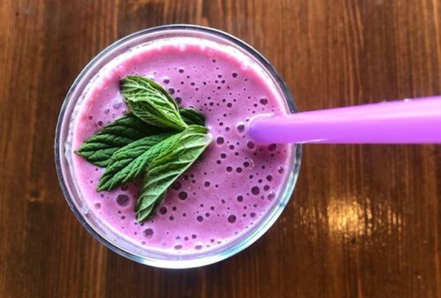 Mulberry Milkshake (16oz.)