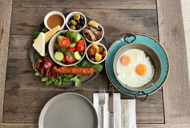 Fincan House Breakfast