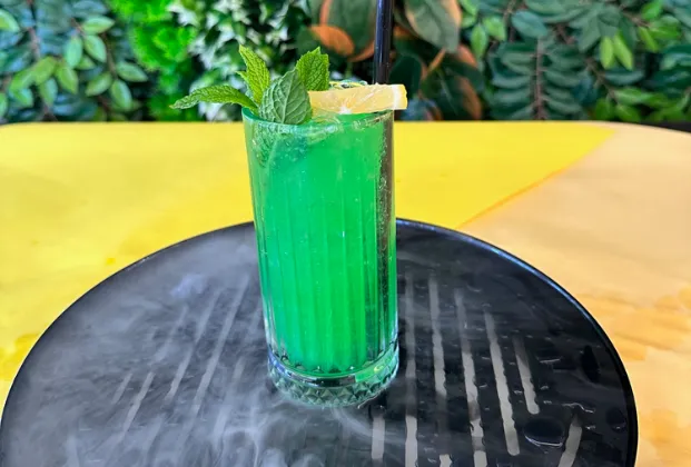 Mint lemonade