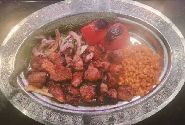 Çöp şiş (grilled meat skewers)