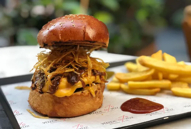 Trüflü Hamburger
