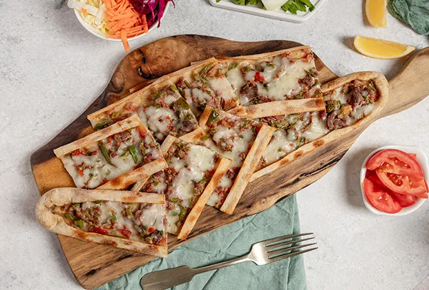 Minced Meat Mevlana Pide (Kuşbaşılı Mevlana Pide)