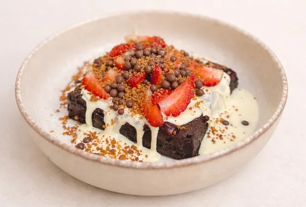 Fruit brownie