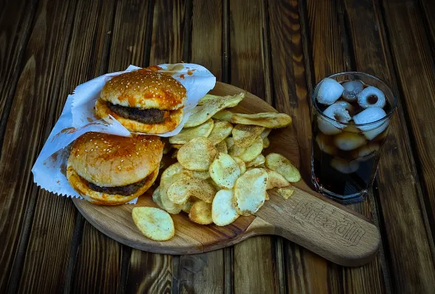 Wet BreadliBurger Meal