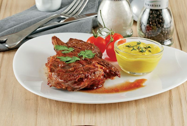 Ribeye steak with Mexican sauce