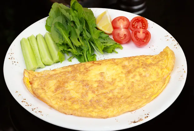 Kaşarlı Omelette