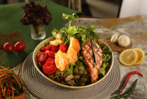 Salmon bowl