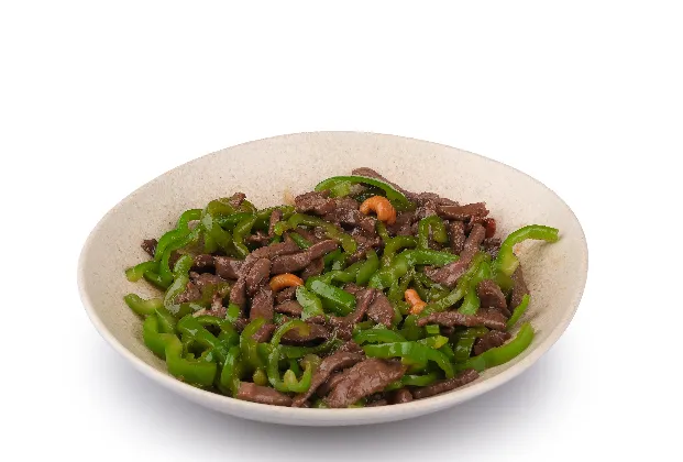 Beef with green pepper
