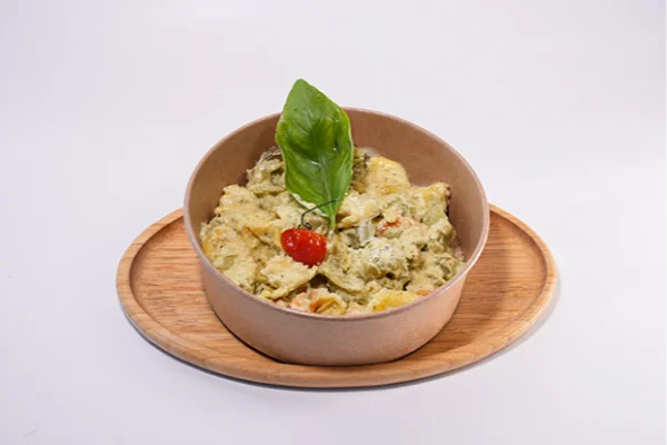 Ricotta tortelloni - Alfredo sauce