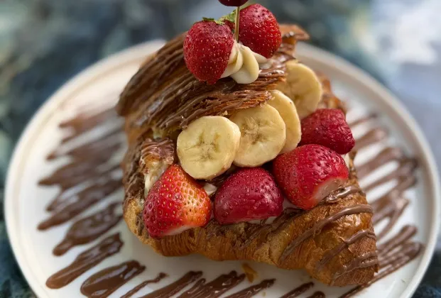 Reyya Premium Croissant