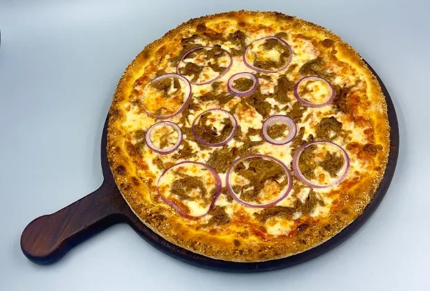 BEEF RIB PIZZA