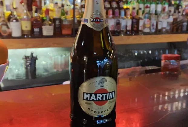 Martini Prosecco (glass)