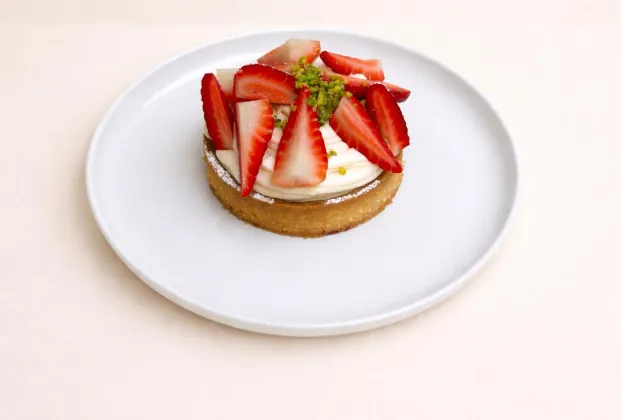 Strawberry tart