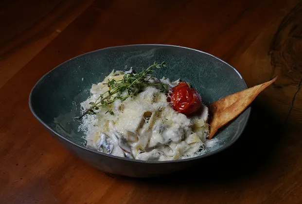 Fettuccine Alfredo