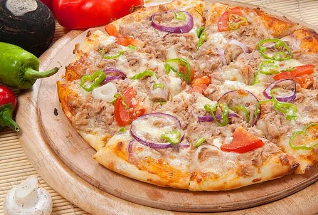 Tuna Pizza