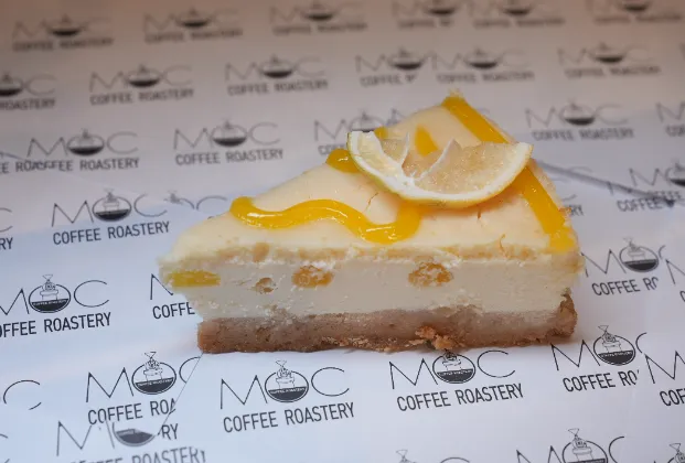 Lemon cheesecake