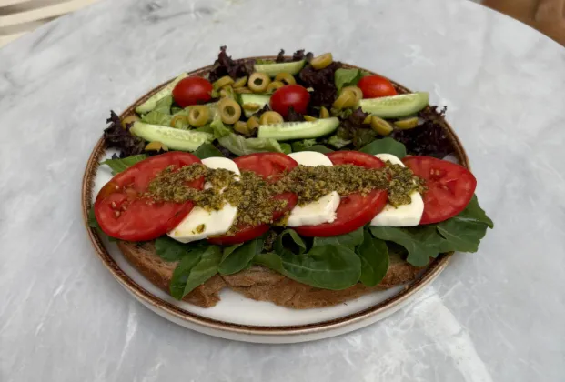 Mozzarella and Pesto Tartine