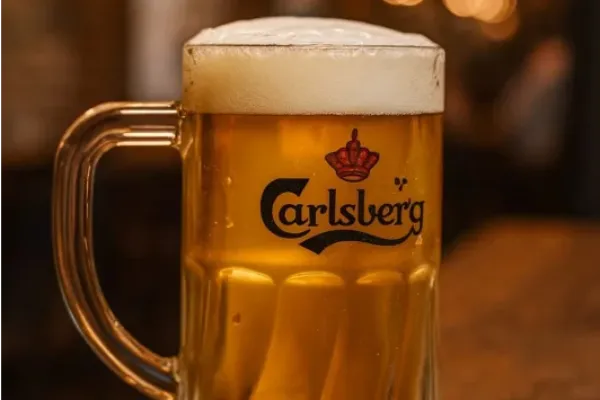 Happy Hour Carlsberg draft beer 50 cl
