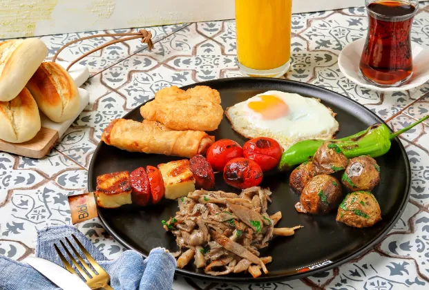 Hot Breakfast (1 person)