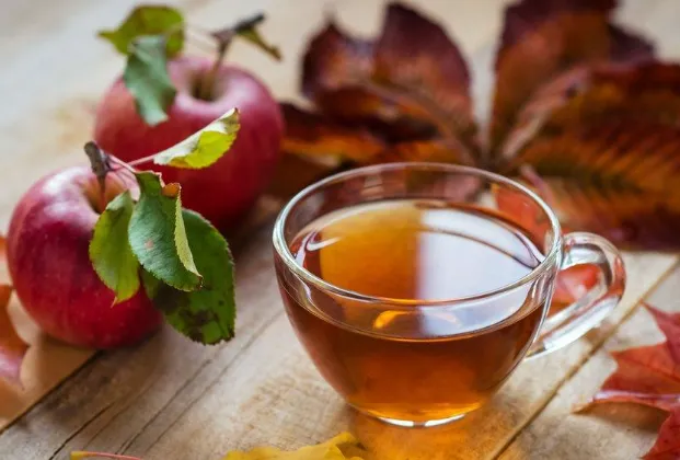 Apple tea