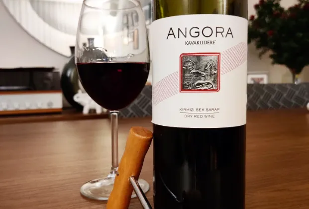 Angora Wine (Bottle)