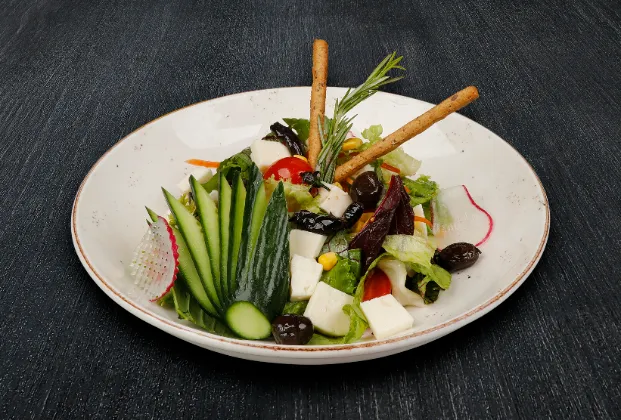 Mediterranean Salad