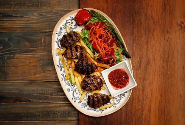 Grilled köfte