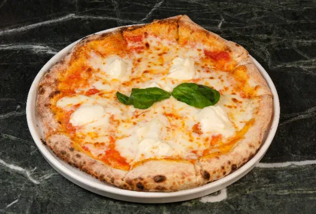 Margherita pizza