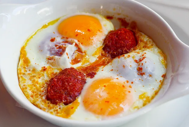Fried egg with cheese