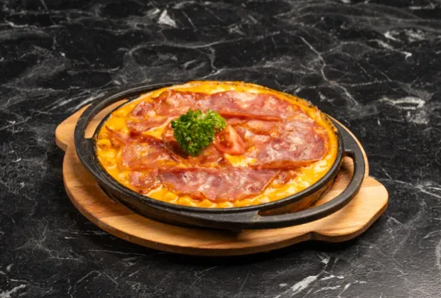 Amatriciana-style sedani