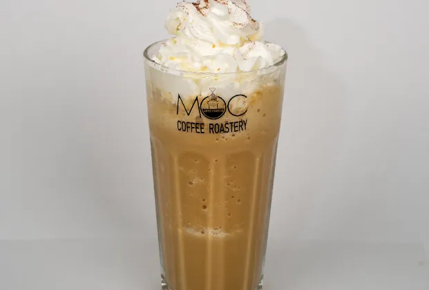 White chocolate cream frappe