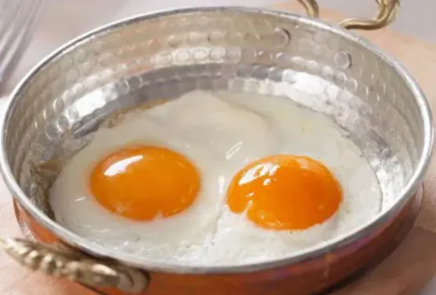Turkish-style fried eggs