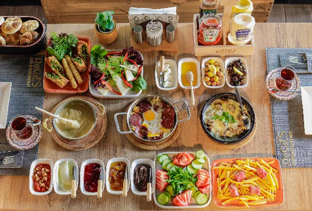 Turkish breakfast spread (for 2)