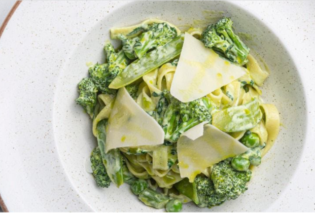 Pea tagliatelle