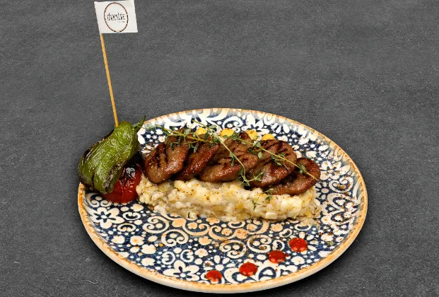 Köfte with Eggplant Dip (Beğendili Köfte)