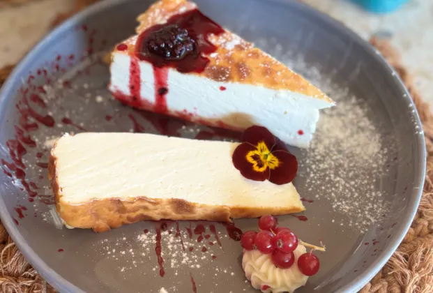 Blackberry San Sebastian Cheesecake