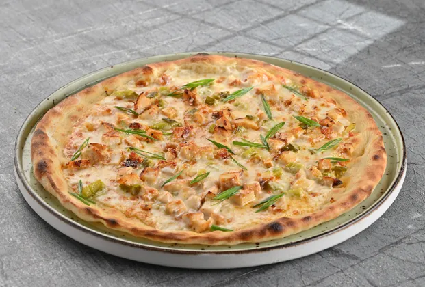 Chicken Tantuni Pizza